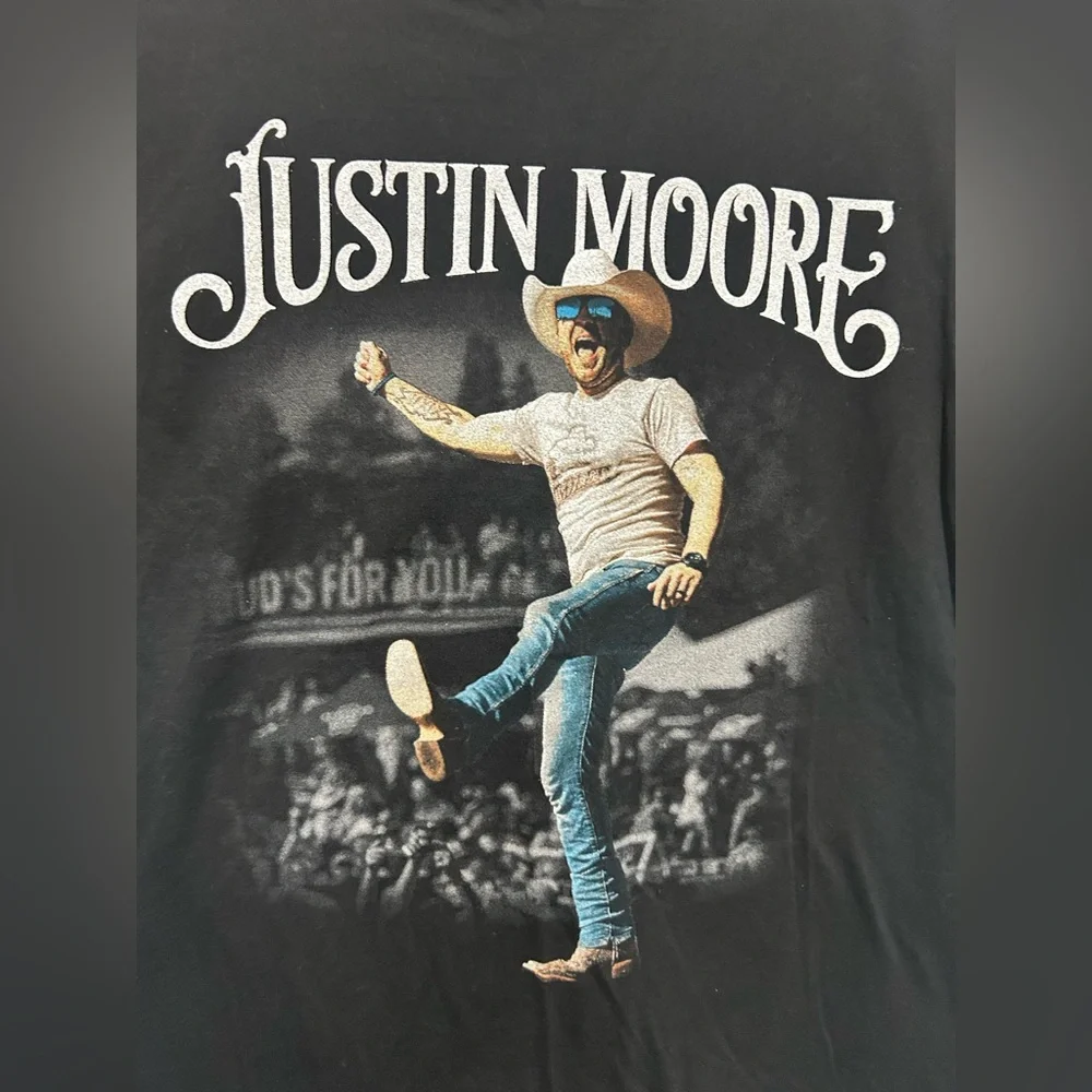 Justin Moore band tee